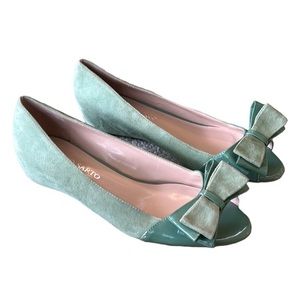 NEW Franco Sarto Mint Green Suede Patent Leather Bow Wedges - 8.5